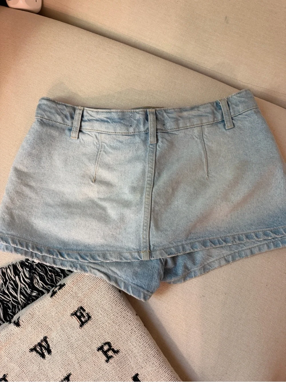 Gallivanting Peekaboo Skort